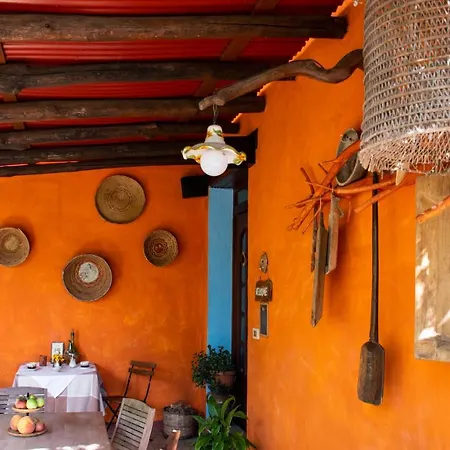 La Noria Bed & Breakfast *